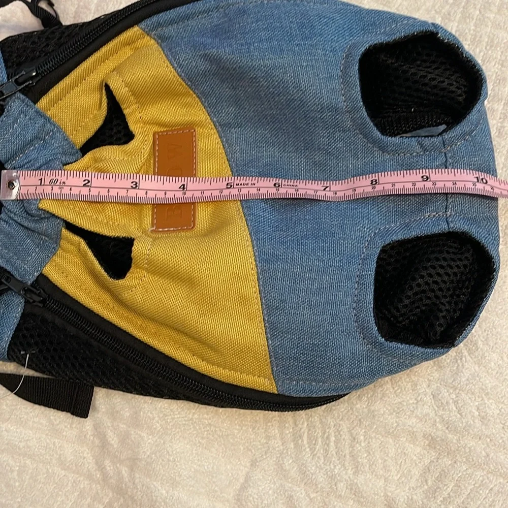 Small pet backpack nwt